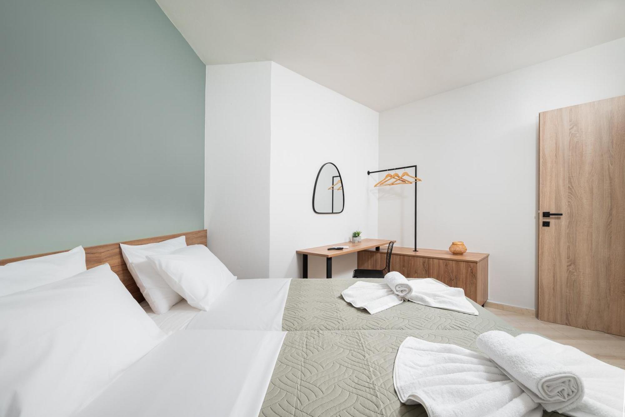 Makas Suites Hersonissos  Ngoại thất bức ảnh