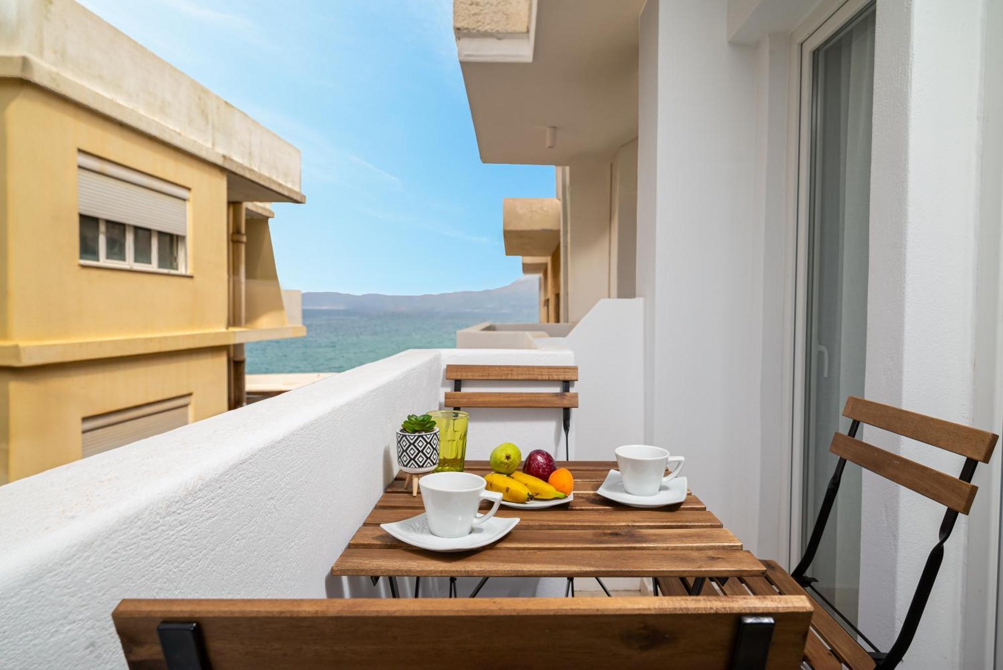 Makas Suites Hersonissos  Ngoại thất bức ảnh