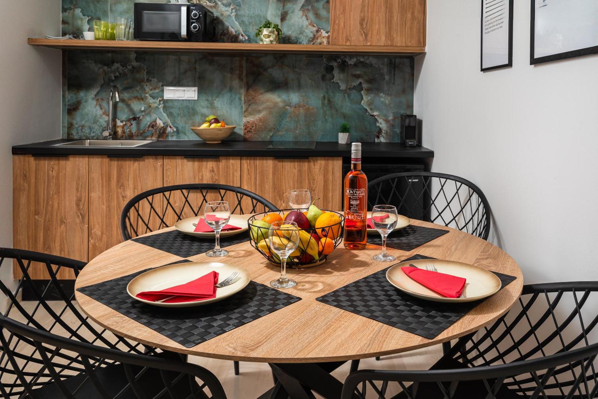 Makas Suites Hersonissos  Ngoại thất bức ảnh