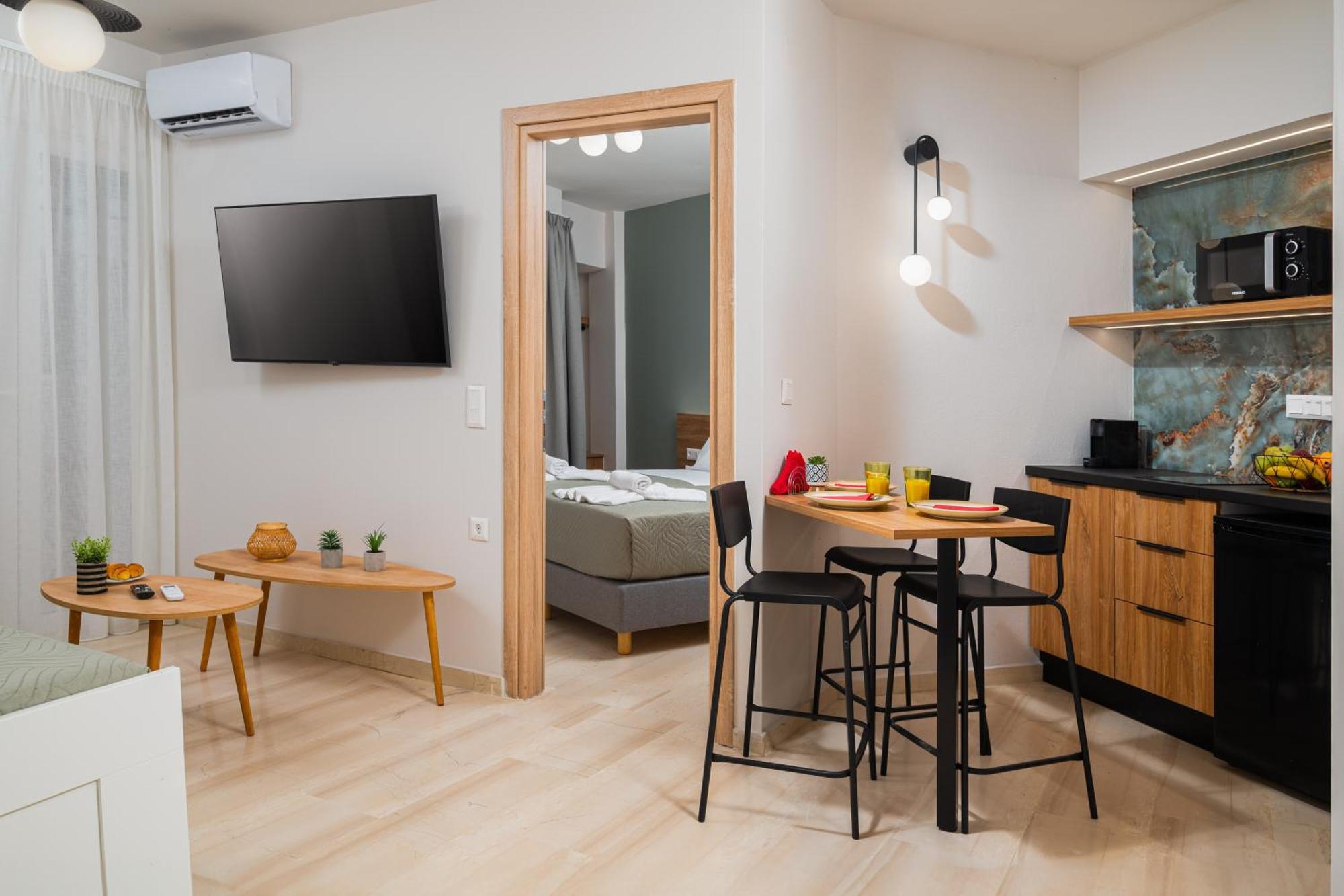 Makas Suites Hersonissos  Ngoại thất bức ảnh